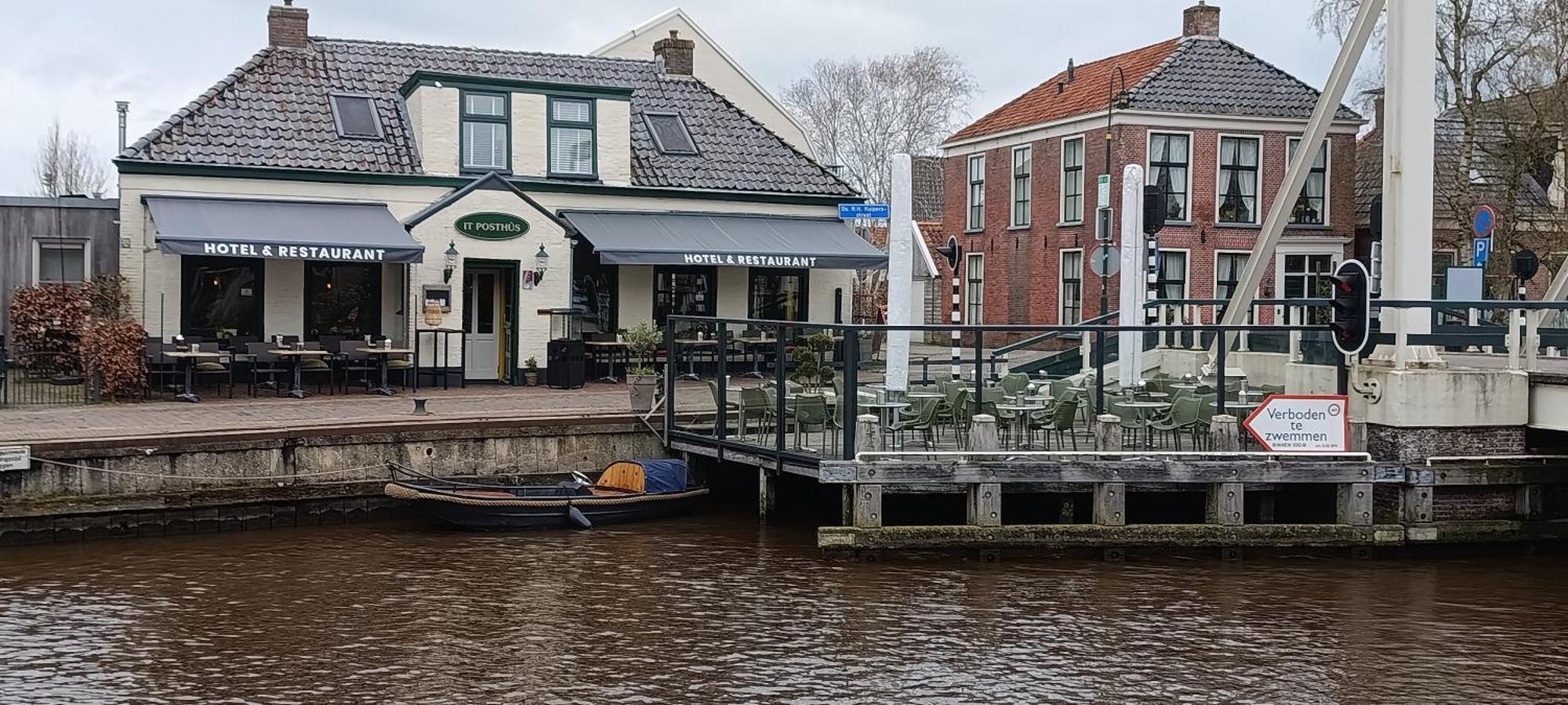 Hotel Restaurant It Posthus Birdaard Exterior photo